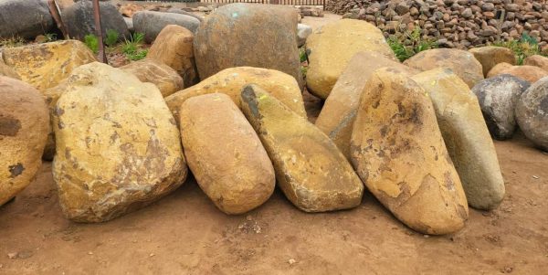 Brown Natural Boulders 0.5m - 1m