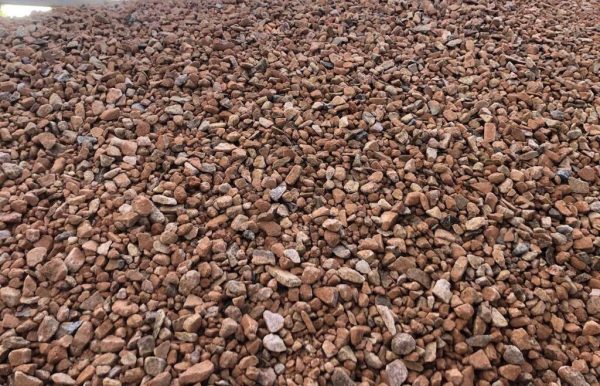 13mm brown gravel- 8ton